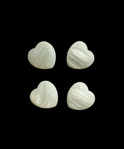 60-010 오로라 하트 단추 11mm_진주화이트
