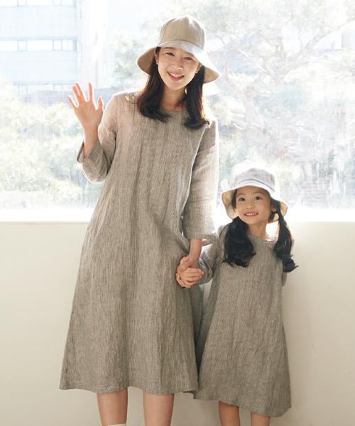 69-409 패턴인 P1899 - Dress(여성 원피스)